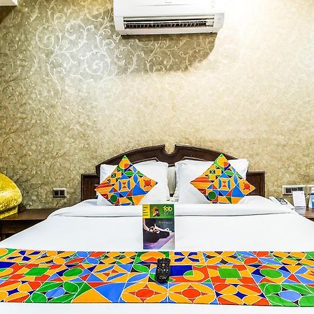 Fabhotel Le Monarque Chandigarh Bagian luar foto